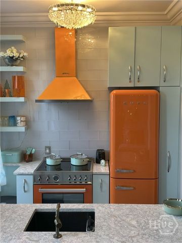 103 W Gordon Street B, Savannah, GA 31401