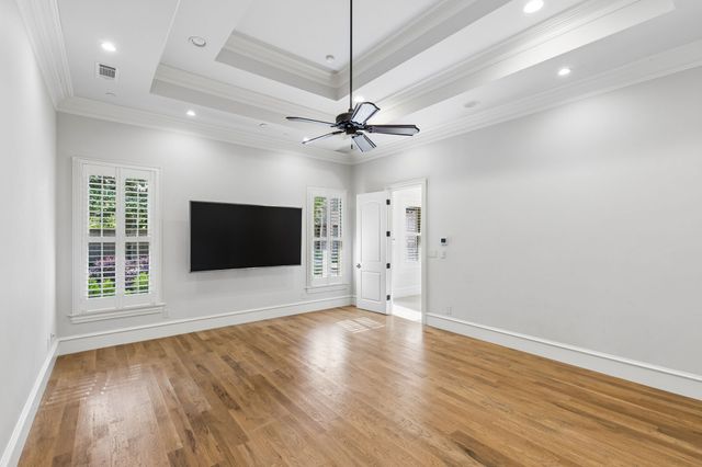 5707 Watson Circle, Dallas, TX 75225