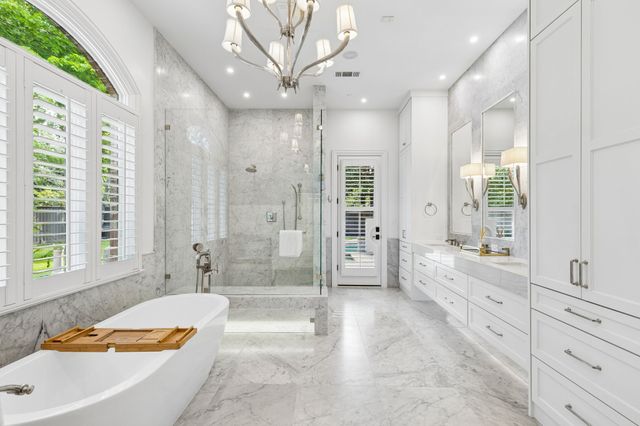 5707 Watson Circle, Dallas, TX 75225