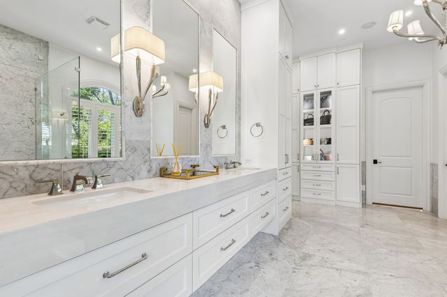 5707 Watson Circle, Dallas, TX 75225