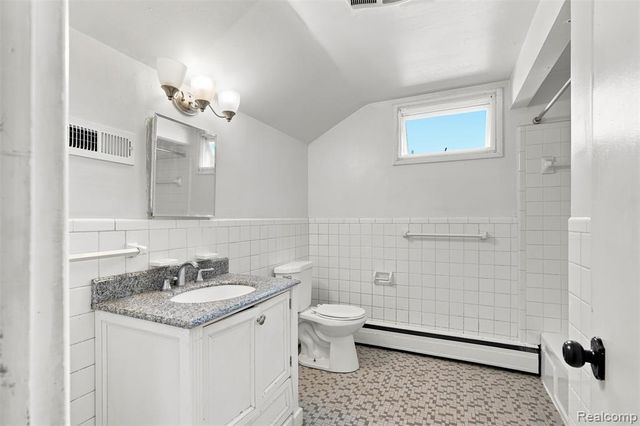 17620 Cornell Road, Southfield, MI 48075