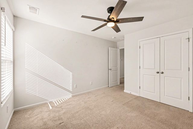523 Purple Finch Road, Summerville, SC 29486