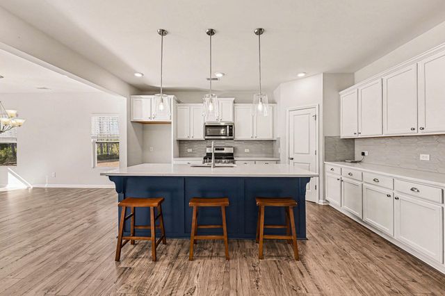 523 Purple Finch Road, Summerville, SC 29486