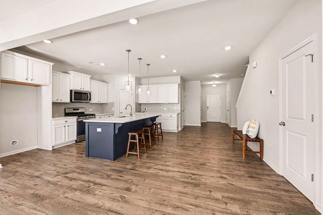523 Purple Finch Road, Summerville, SC 29486