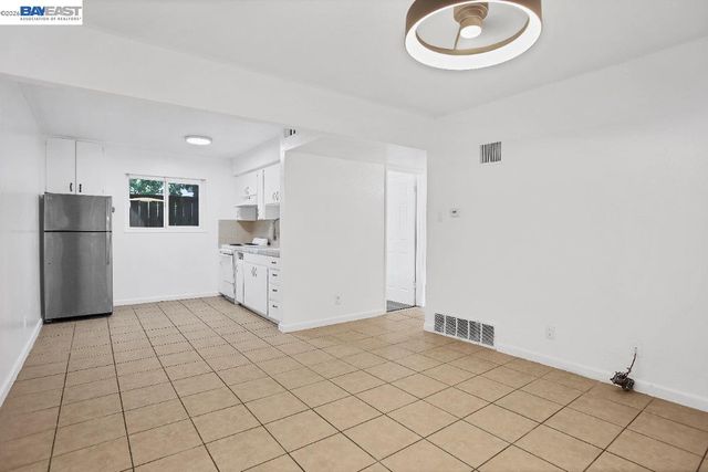 132 W 18Th St, Merced, CA 95340