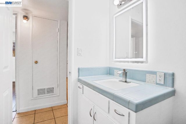 132 W 18Th St, Merced, CA 95340