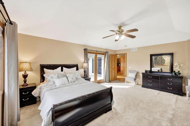 3253 Conservancy Estates Lane, Sun Prairie, WI 53590