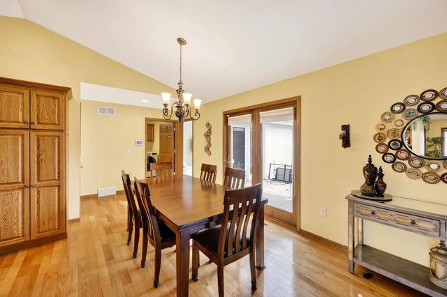 3253 Conservancy Estates Lane, Sun Prairie, WI 53590