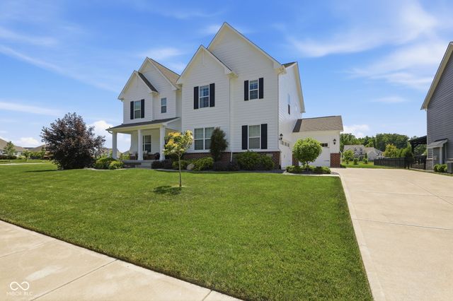 11050 Portage Woods Drive, Fishers, IN 46040