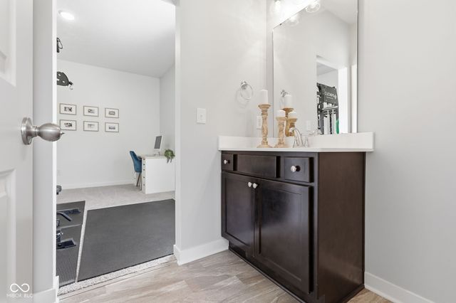 11050 Portage Woods Drive, Fishers, IN 46040