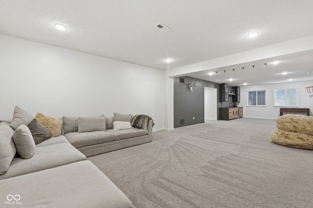 11050 Portage Woods Drive, Fishers, IN 46040