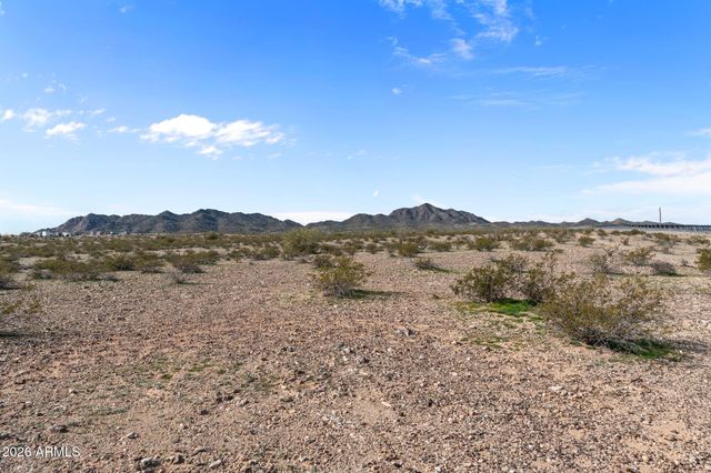 39050 DOBBINS Lane, Salome, AZ 85348
