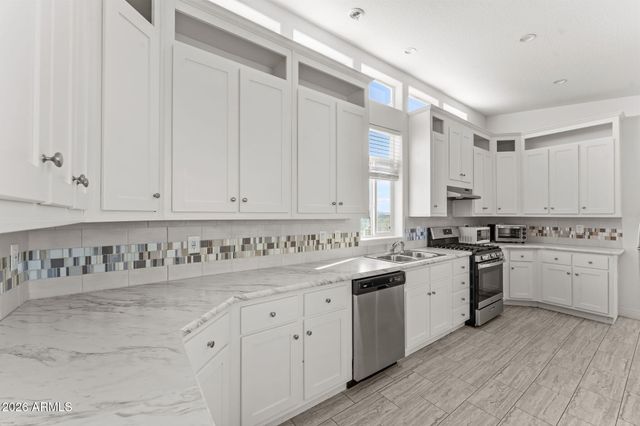 39050 DOBBINS Lane, Salome, AZ 85348