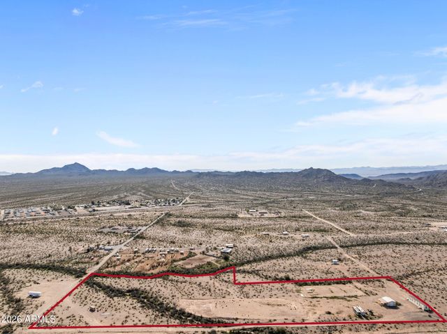 39050 DOBBINS Lane, Salome, AZ 85348