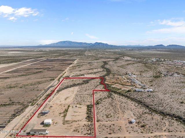 39050 DOBBINS Lane, Salome, AZ 85348
