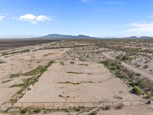 39050 DOBBINS Lane, Salome, AZ 85348