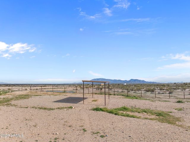 39050 DOBBINS Lane, Salome, AZ 85348