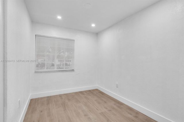 1635 NW 130th St, North Miami, FL 33167