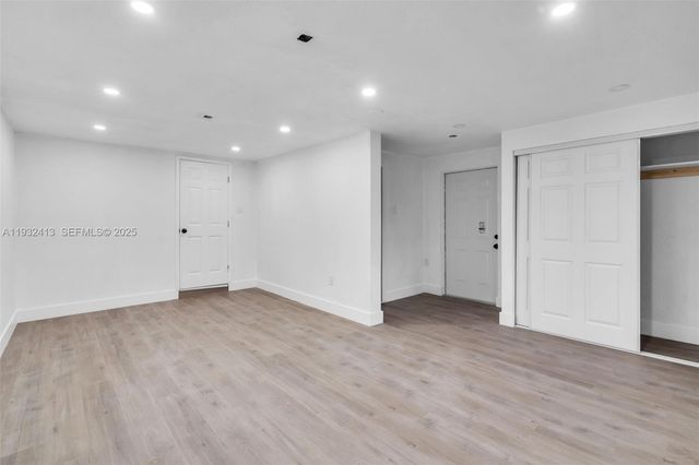 1635 NW 130th St, North Miami, FL 33167