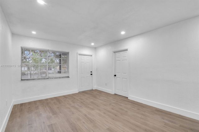 1635 NW 130th St, North Miami, FL 33167