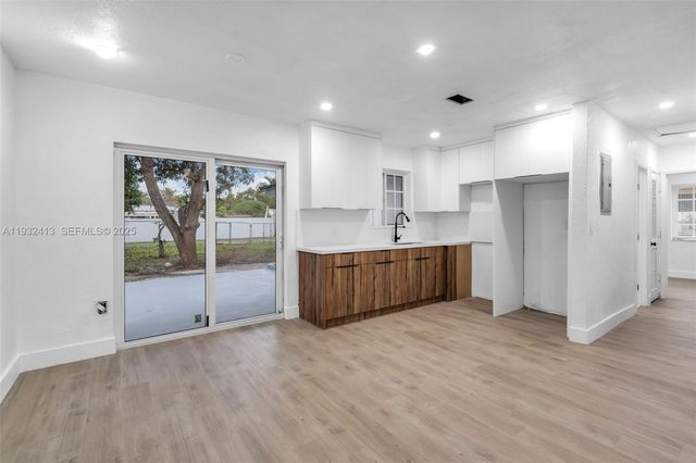 1635 NW 130th St, North Miami, FL 33167