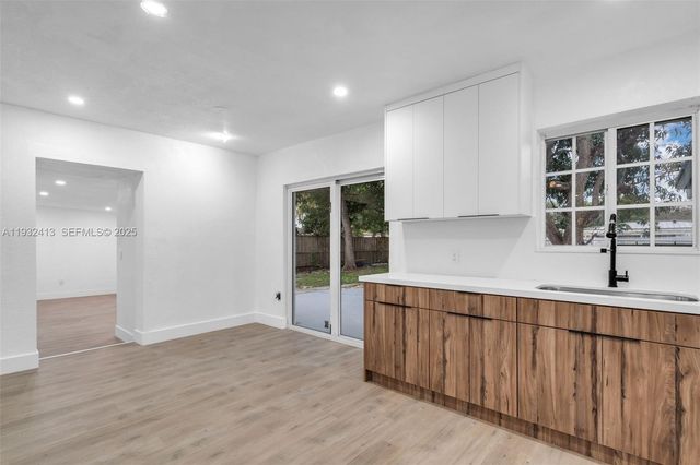 1635 NW 130th St, North Miami, FL 33167