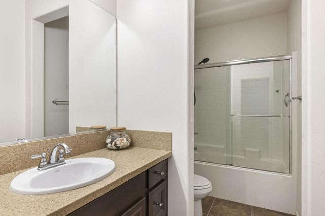 25334 High Noon Court, Menifee, CA 92584