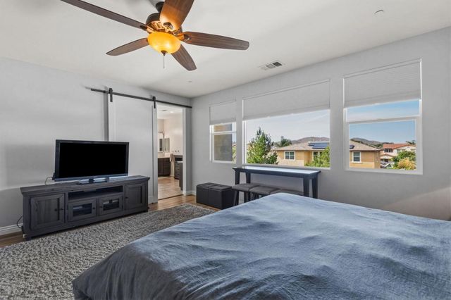 25334 High Noon Court, Menifee, CA 92584