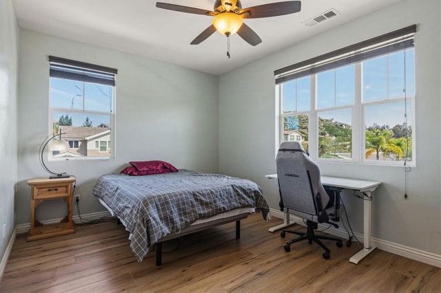 25334 High Noon Court, Menifee, CA 92584