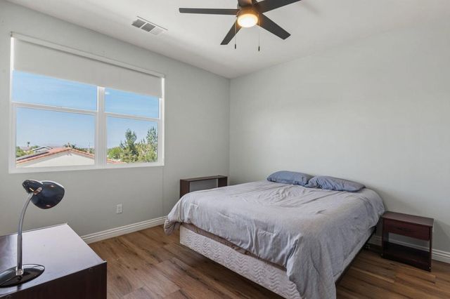 25334 High Noon Court, Menifee, CA 92584