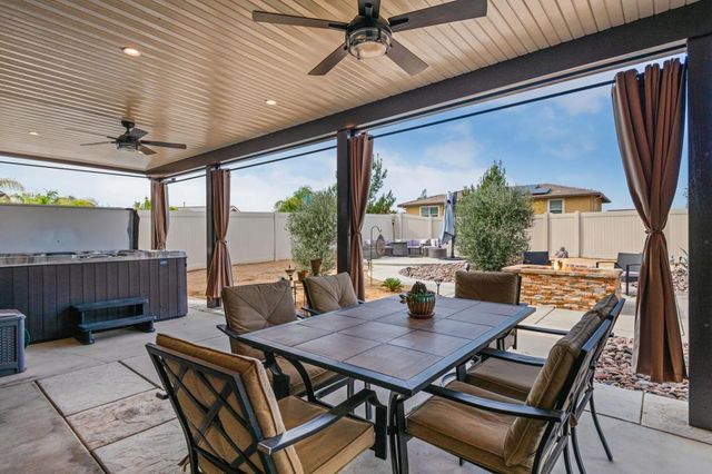 25334 High Noon Court, Menifee, CA 92584