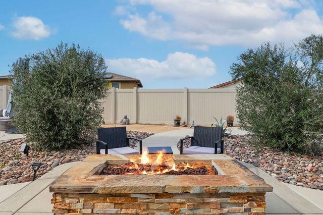 25334 High Noon Court, Menifee, CA 92584