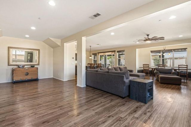 25334 High Noon Court, Menifee, CA 92584