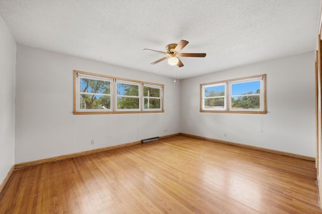 1104 N PINECREST STREET, Wichita, KS 67208