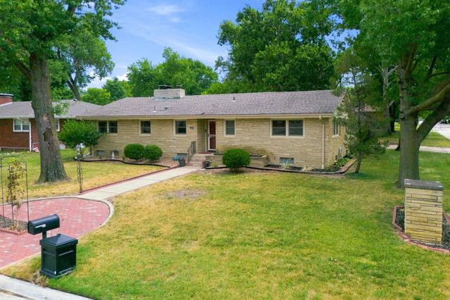 1104 N PINECREST STREET, Wichita, KS 67208