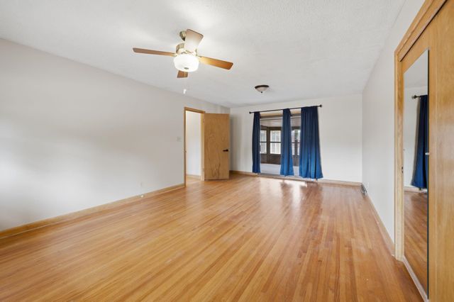 1104 N PINECREST STREET, Wichita, KS 67208