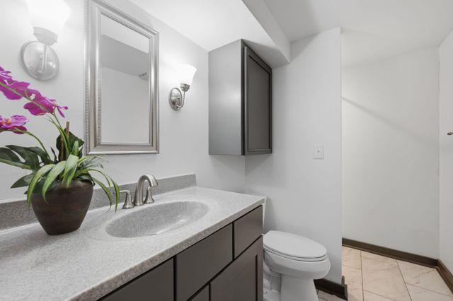 1104 N PINECREST STREET, Wichita, KS 67208