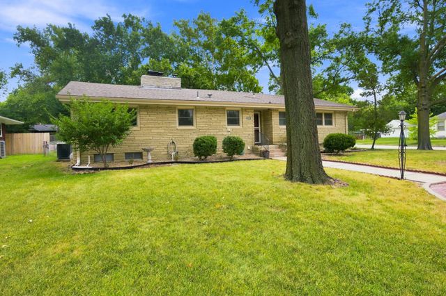 1104 N PINECREST STREET, Wichita, KS 67208