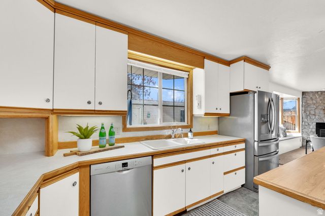 5500 S 640 W, Murray, UT 84123