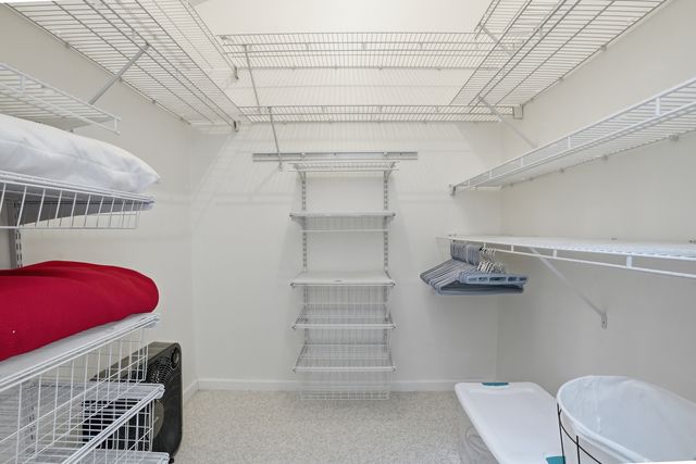 330 Indian Ridge Trail, Wauconda, IL 60084