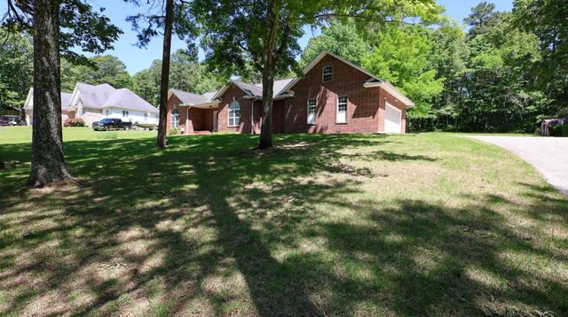 137 Sharp Street, Melbourne, AR 72556