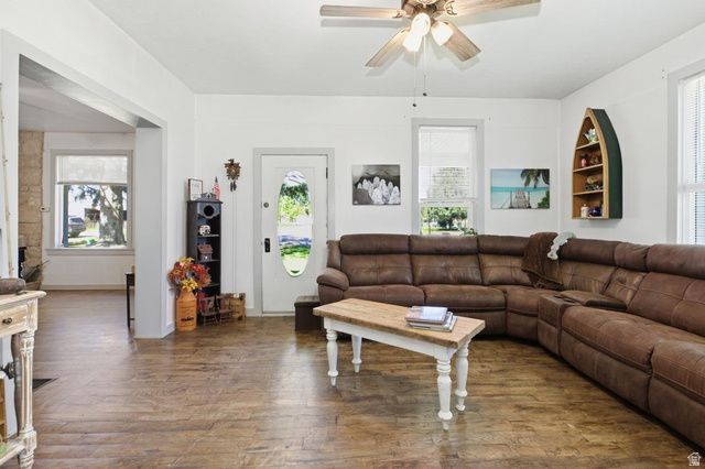 112 S 1ST E, Weston, ID 83286