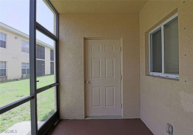 4160 Castilla CIR 103, Fort Myers, FL 33916