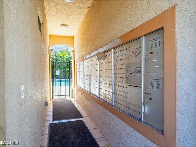 4160 Castilla CIR 103, Fort Myers, FL 33916