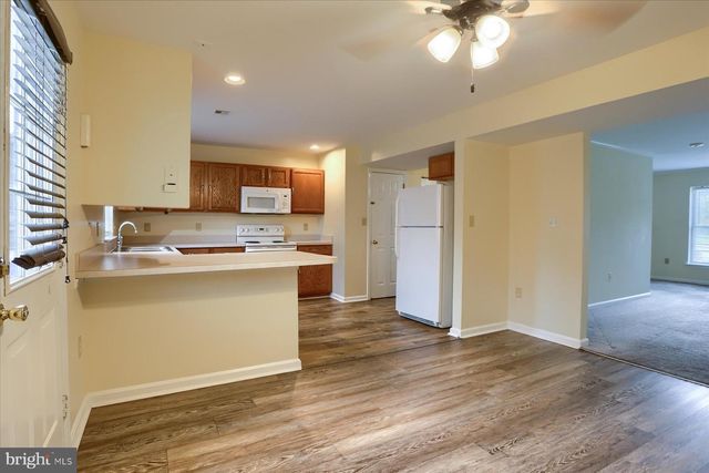 207 SADDLE RIDGE DR, Harrisburg, PA 17110