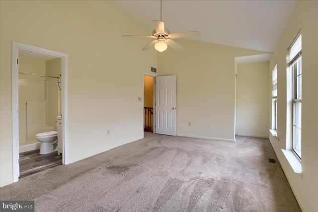 207 SADDLE RIDGE DR, Harrisburg, PA 17110