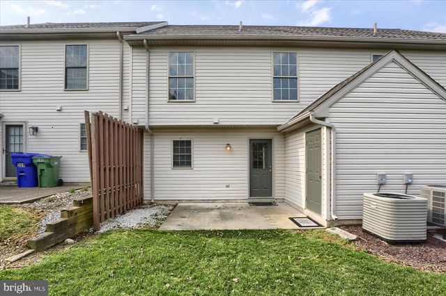 207 SADDLE RIDGE DR, Harrisburg, PA 17110