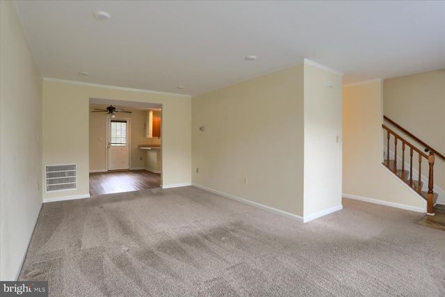 207 SADDLE RIDGE DR, Harrisburg, PA 17110