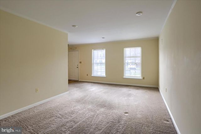 207 SADDLE RIDGE DR, Harrisburg, PA 17110