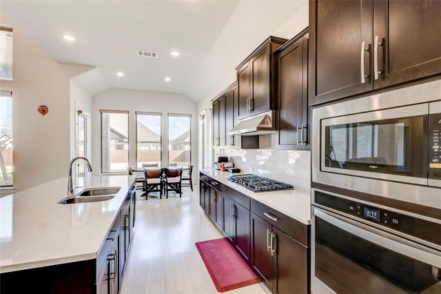 212 Charbono ST, Leander, TX 78641